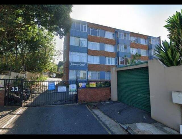 2 BEDROOM APARTMENT FOR SALE IN GLENWOOD